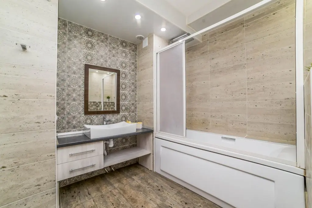 Екатеринбург: RentHouse (РентХаус) на Белинского 108
