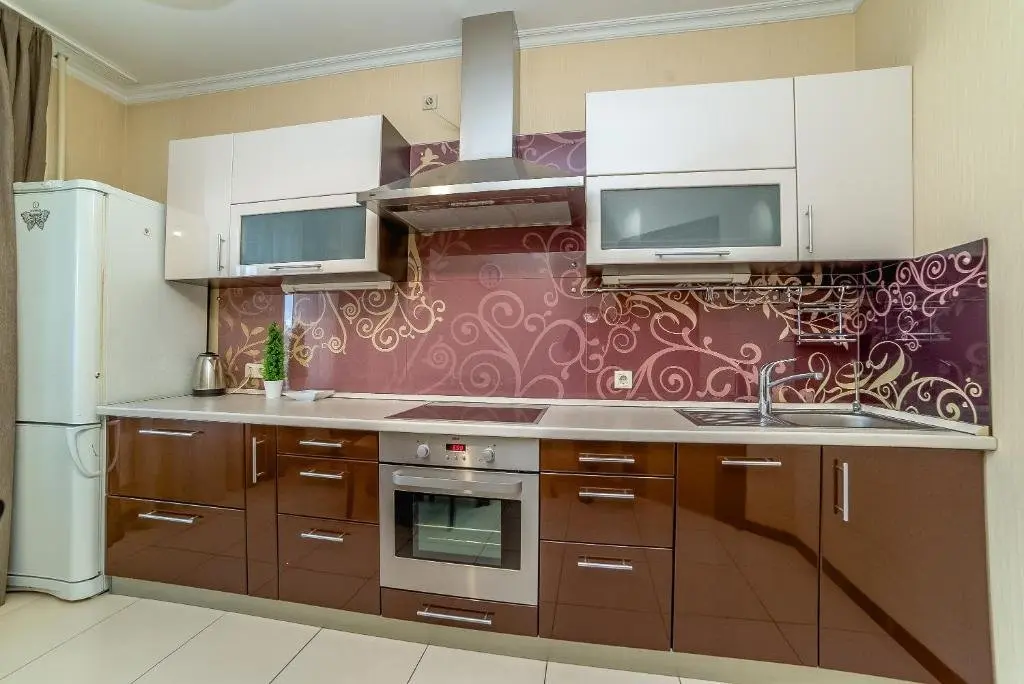 Екатеринбург: RentHouse (РентХаус) на улице Юлиуса Фучика 7