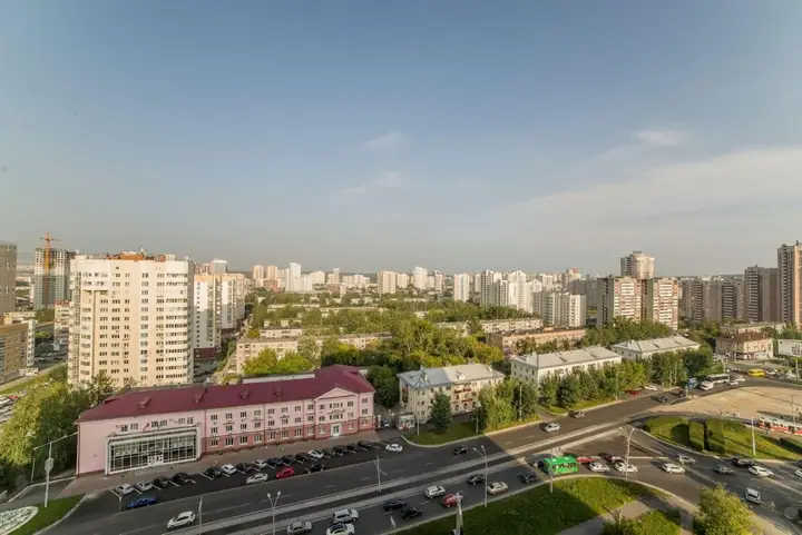 Екатеринбург: RentHouse (РентХаус) на 8 марта 194