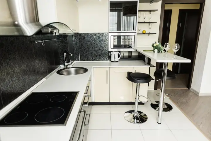 Екатеринбург: Rent House (Рент Хаус) на Татищева 49