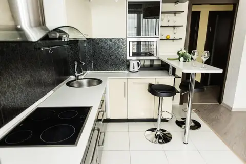 Rent House (Рент Хаус) на Татищева 49 — фото 1
