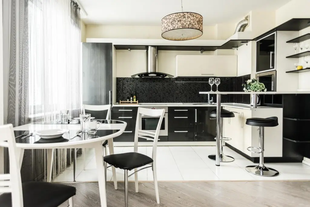 Екатеринбург: Rent House (Рент Хаус) на Татищева 49