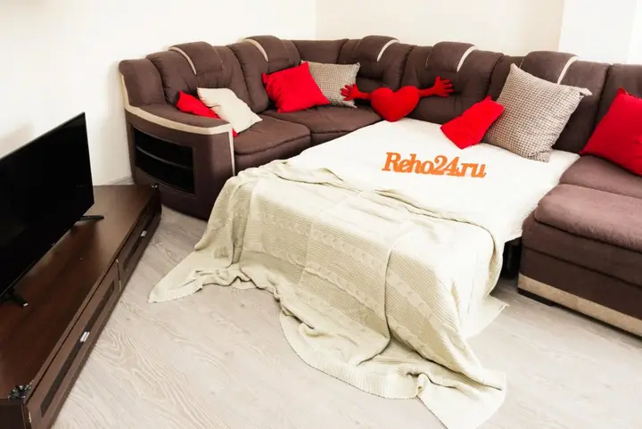 Екатеринбург: Rent House (Рент Хаус) на Татищева 49