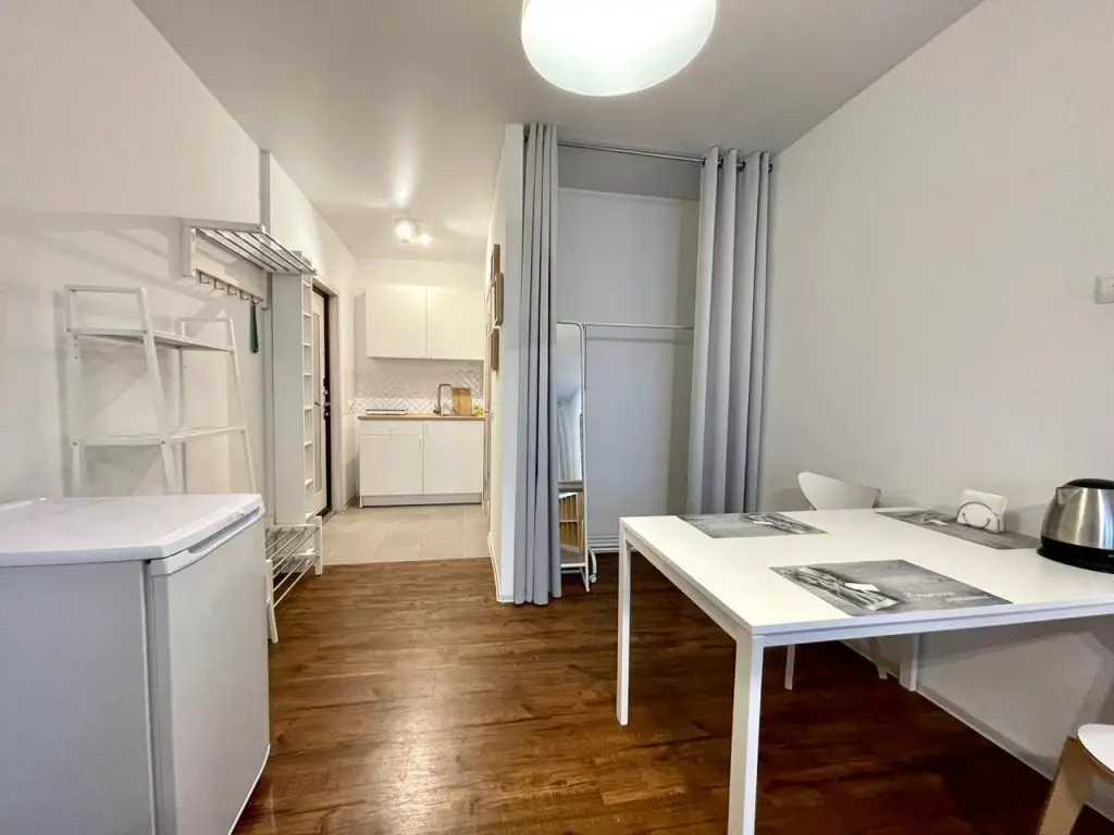 Екатеринбург: Rent House (Рент Хаус) на Переходном