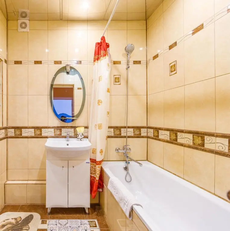 Екатеринбург: Room Tour (Рум Тур) на улице Фурманова 123
