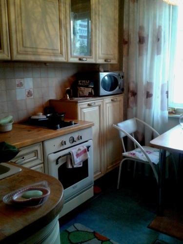 Екатеринбург: Rooms in Apartment on Tbilisskiy bulvar 11