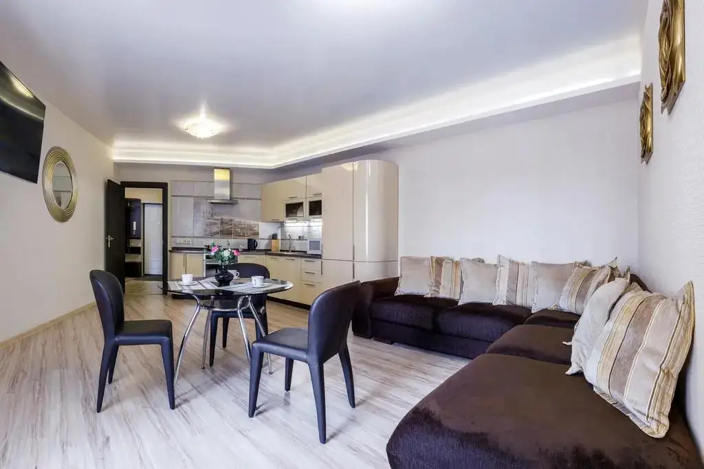 Екатеринбург: Uyutny Dom Apartments 3