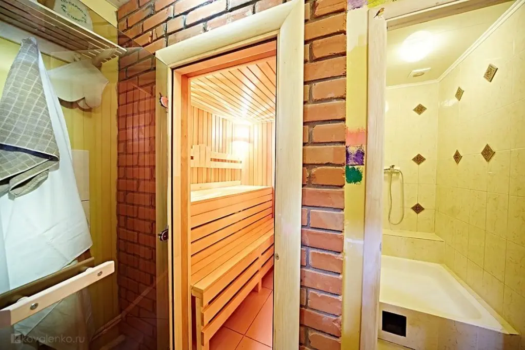 Брянск: Club Inn Mestina