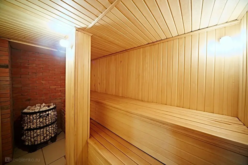 Брянск: Club Inn Mestina
