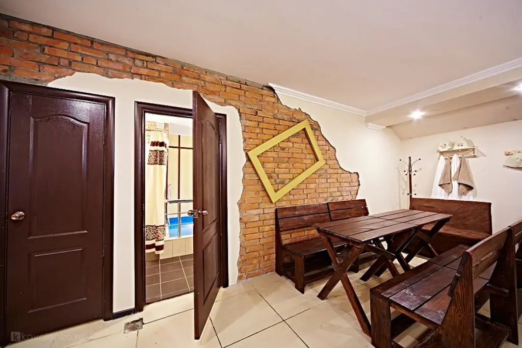 Брянск: Club Inn Mestina