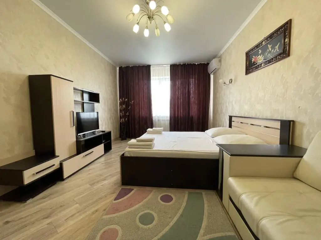 Брянск: Flats-line Krasnoarmeyskaya, 42