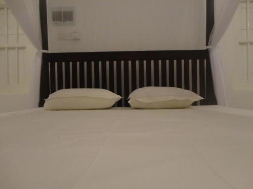 Денийяйя: Singharaja Residence & Home Stay