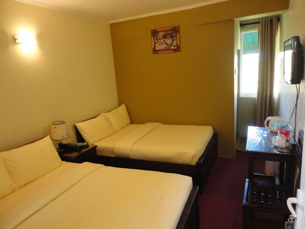 Нувара-Элия: Lourdes Hotel