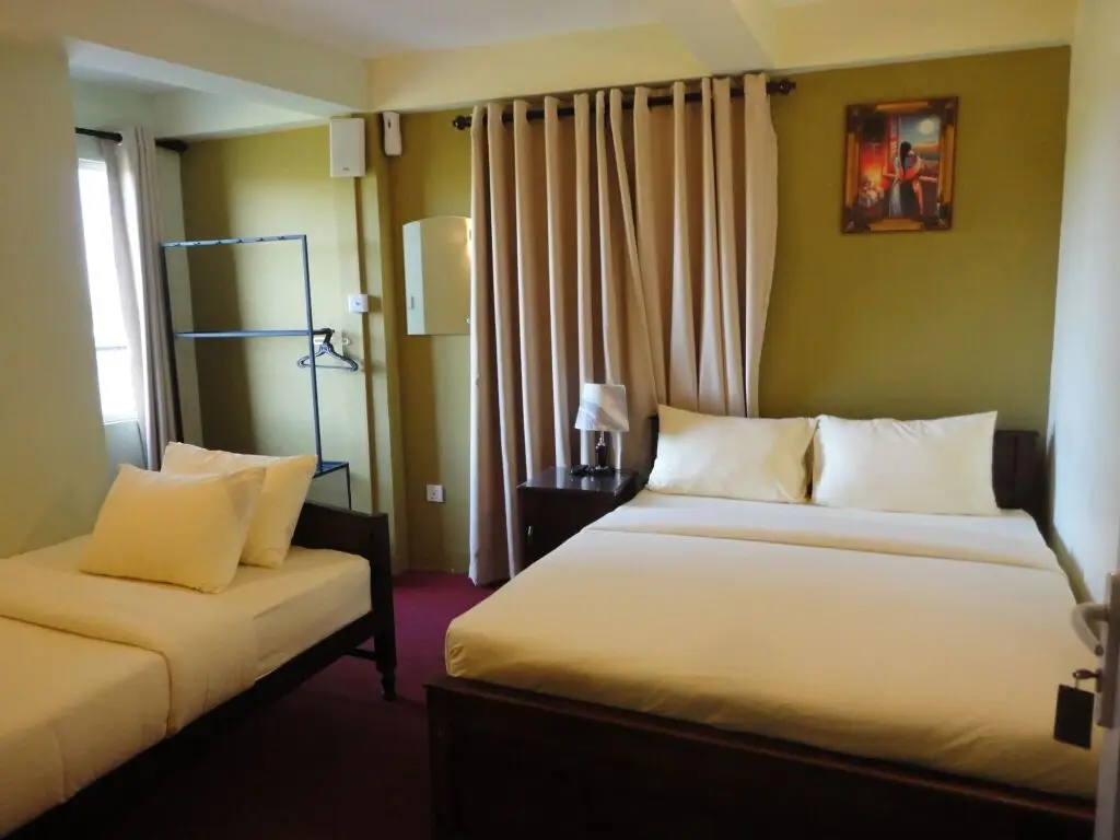 Нувара-Элия: Lourdes Hotel