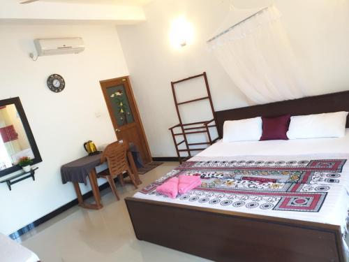 Таларамба: Liyanage Resort