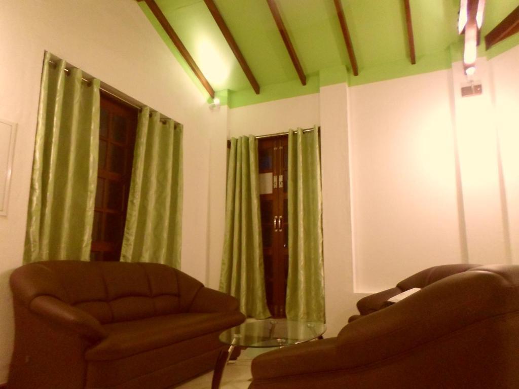 Хиккадува: Nilas Guesthouse