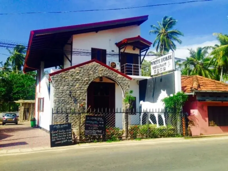 White Horse Guest House — фото 1