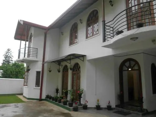 Нувара-Элия: King's Park Villa