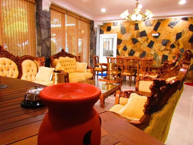 Канди: Grand Orchid Residence