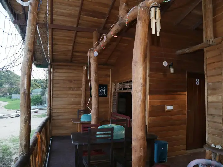 carousel image 4