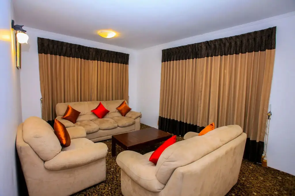 Нувара-Элия: La Cottage Boutique Hotel & Restuarant