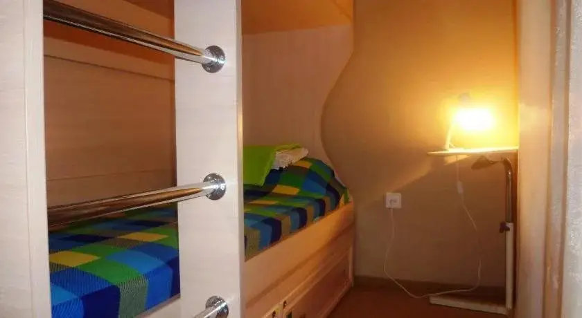 Томск: 8 floor hostel