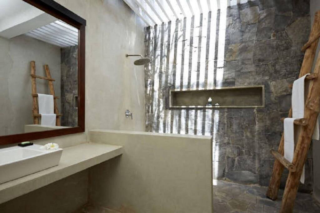 Киринда: Koragaha Lodge