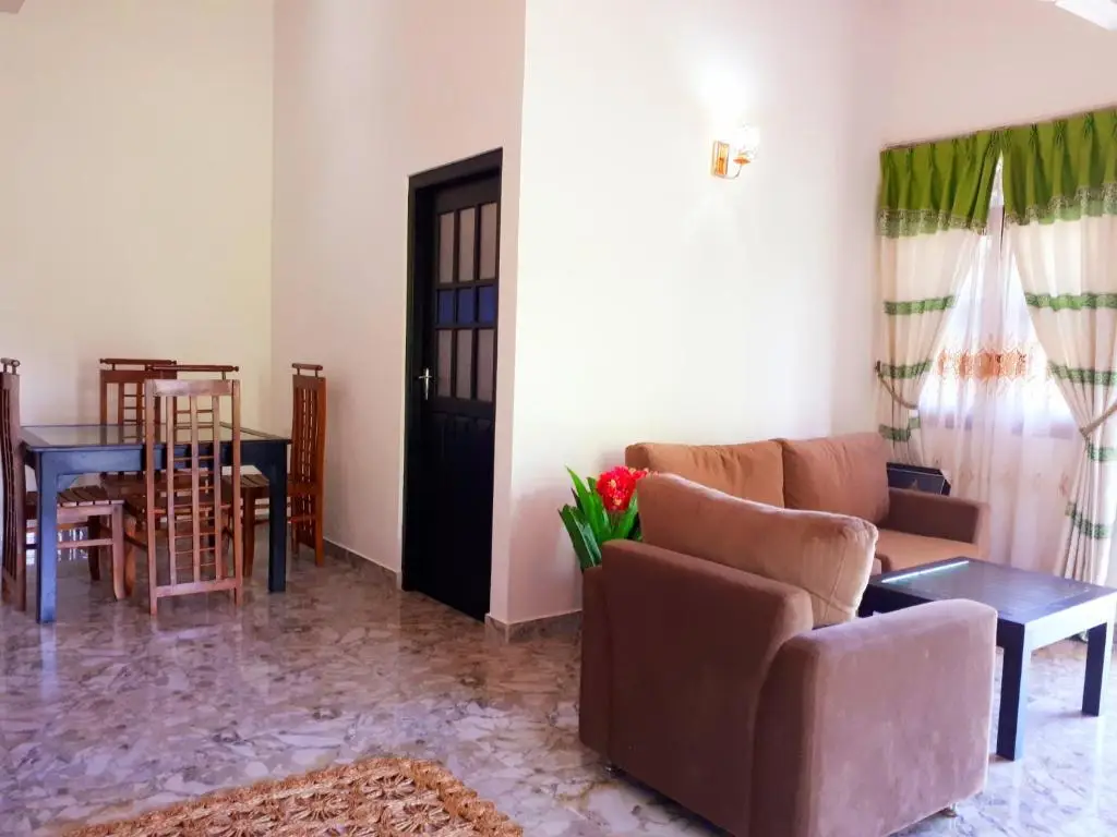 Хиккадува: Hansa Villa