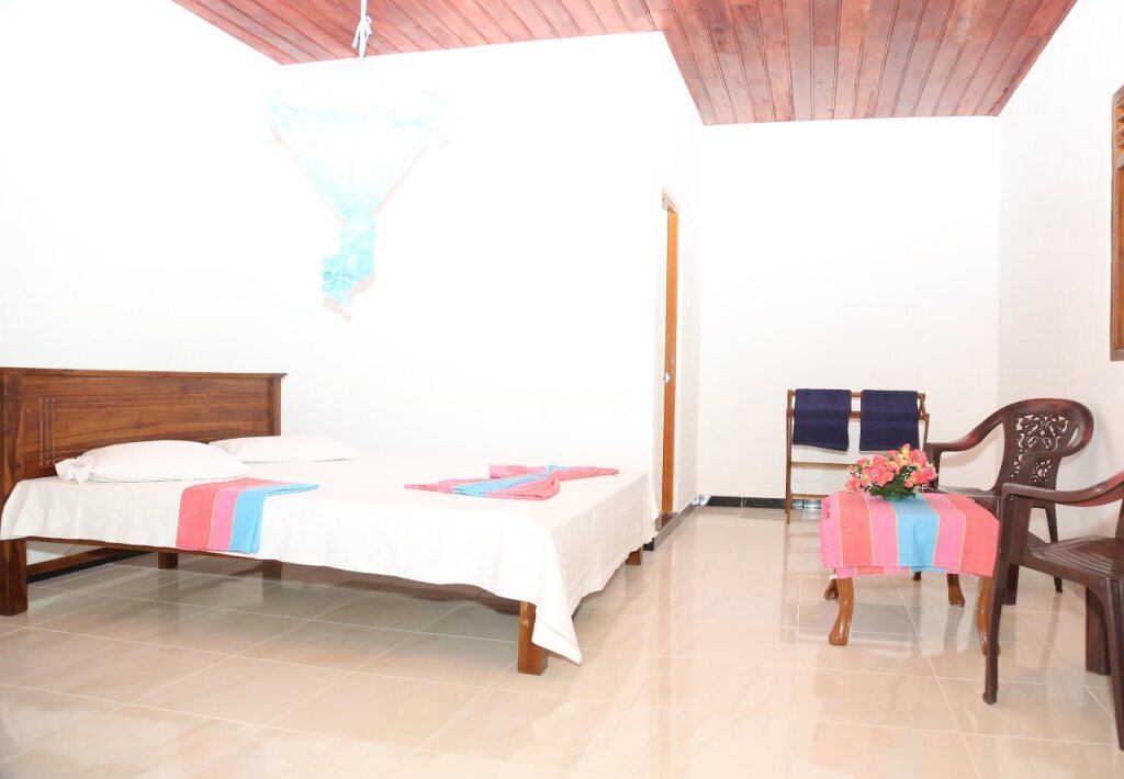Таларамба: Rainbow Guest House