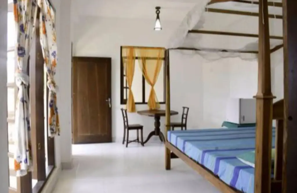 Хиккадува: Vista Long Beach Guest House
