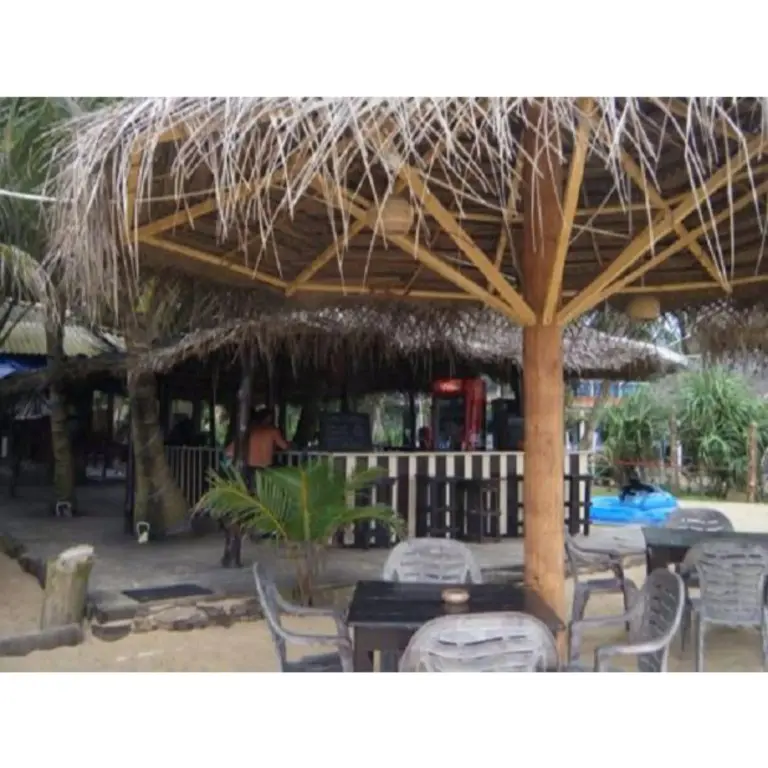 Хиккадува: Vista Long Beach Guest House