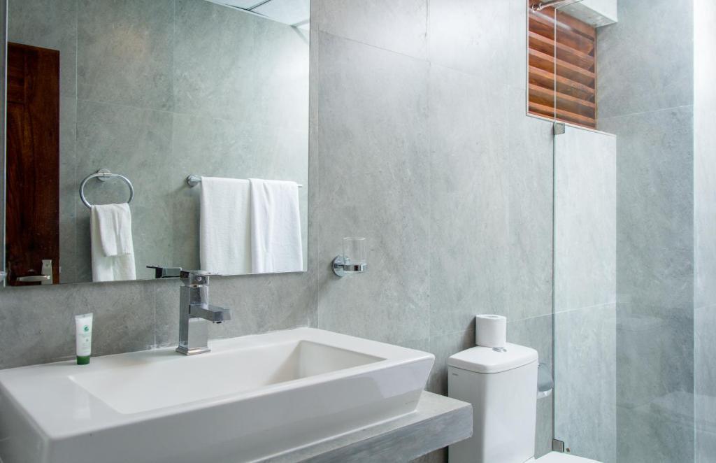 Патхуватта: Sapphire Seas Beachfront Villas