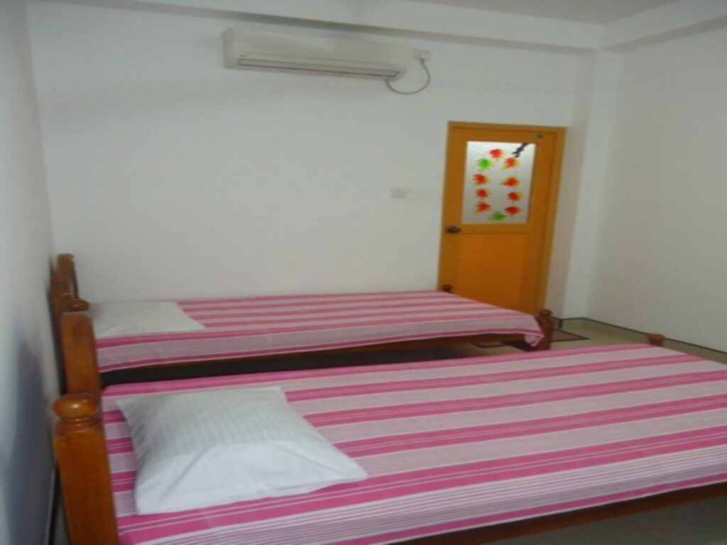Галле: Millennium Rest Hotel