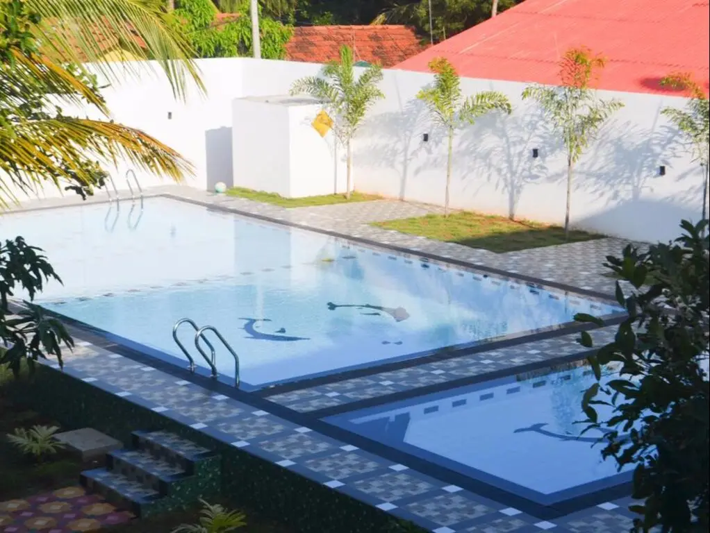 Тиссамахарама: The Coconut Garden Hotel & Restaurant