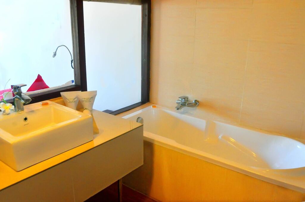 carousel image 3