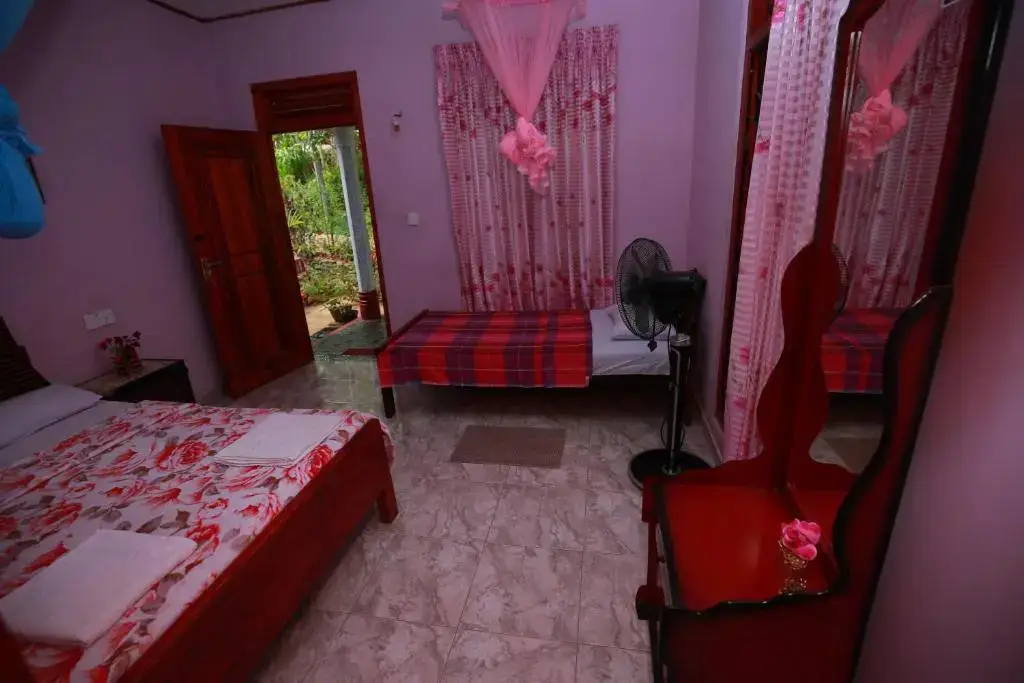 Элла: Nest Drop Inn