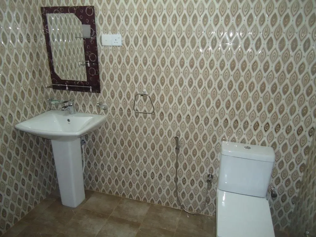 Хабарана: N.L.I. Guest House