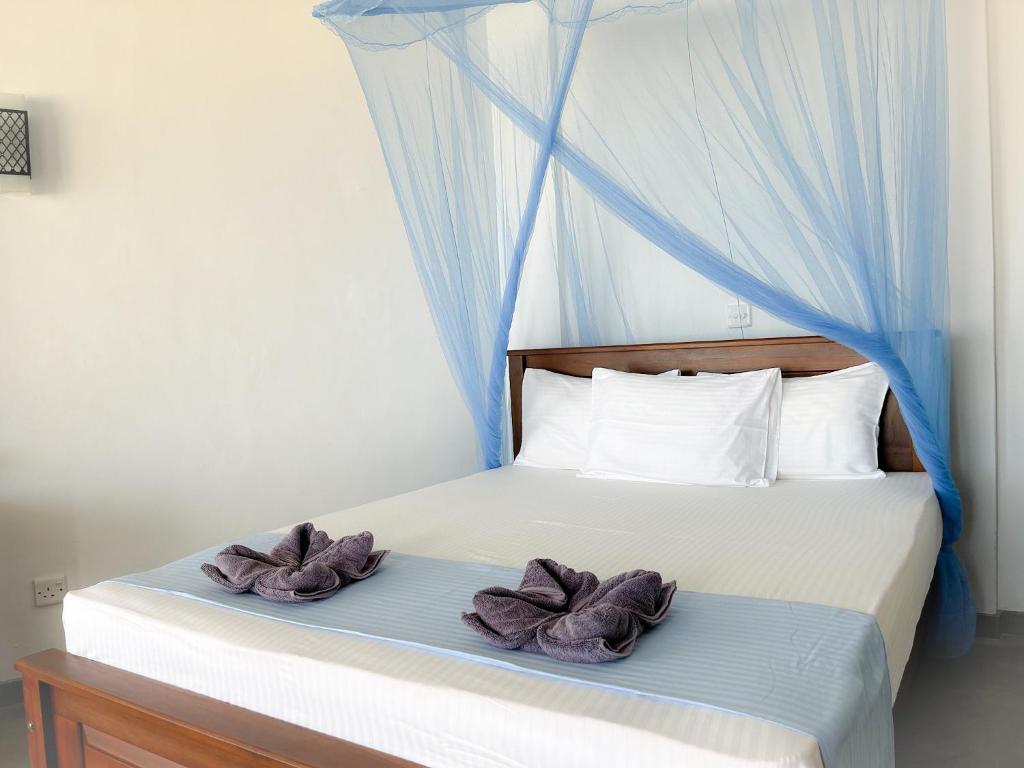 Хиккадува: Pearl Island Beach Hotel