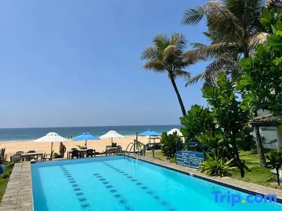 Хиккадува: Pearl Island Beach Hotel