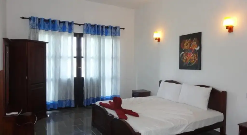 Негомбо: Estuary Beach Hotel