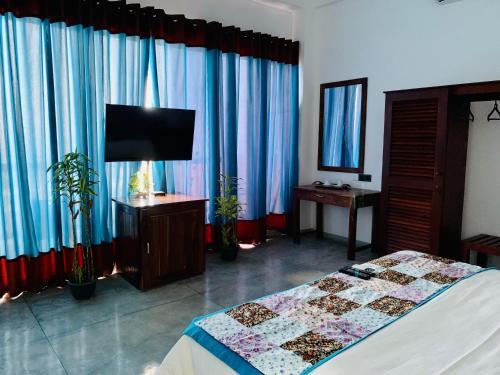 Хиккадува: Funky Hotel