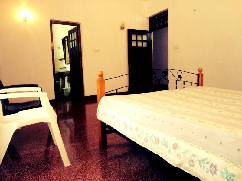 Канди: Summerside Villa