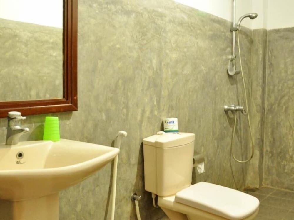Рекава: Rekawa Village Hotel
