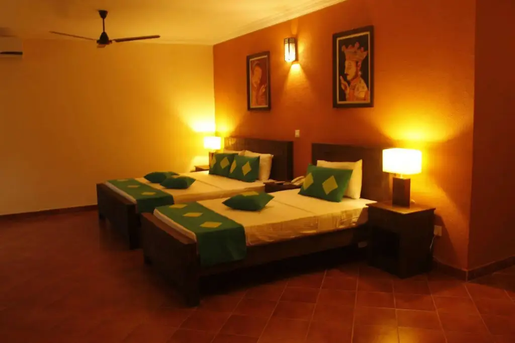 Канди: Serendip Stone Hotel and Bungalow