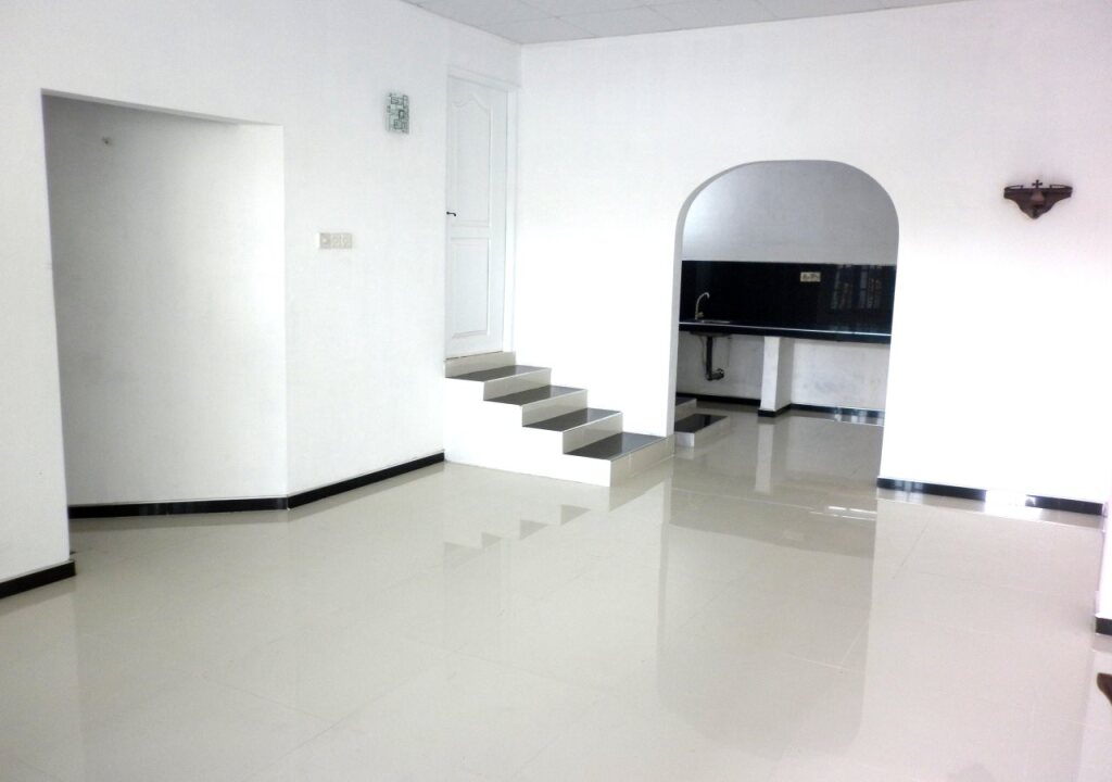 Негомбо: Colombo Airport Luxury Hostel @ Negombo Beach