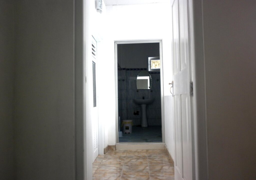 Негомбо: Colombo Airport Luxury Hostel @ Negombo Beach