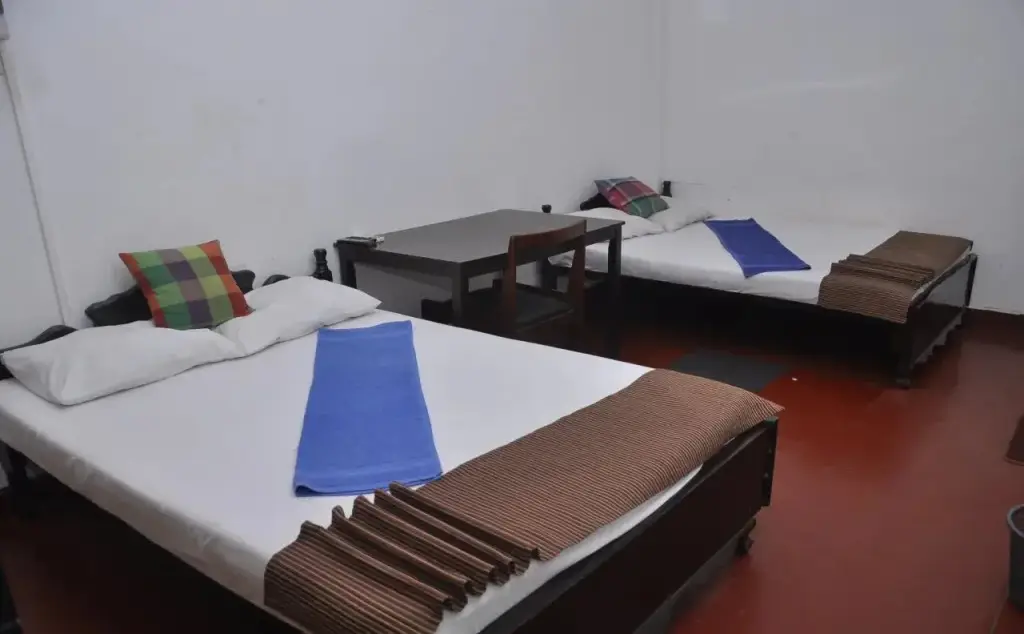 Анурадхапура: Piyorich City Hotel