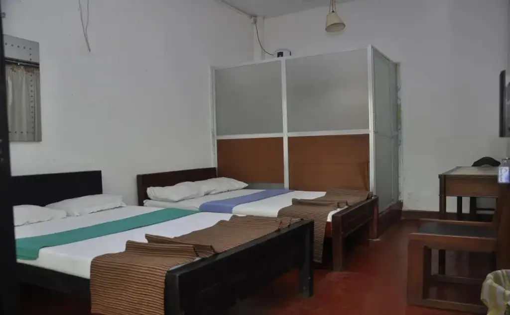 Анурадхапура: Piyorich City Hotel