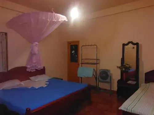 Элла: Jasmine Garden Inn