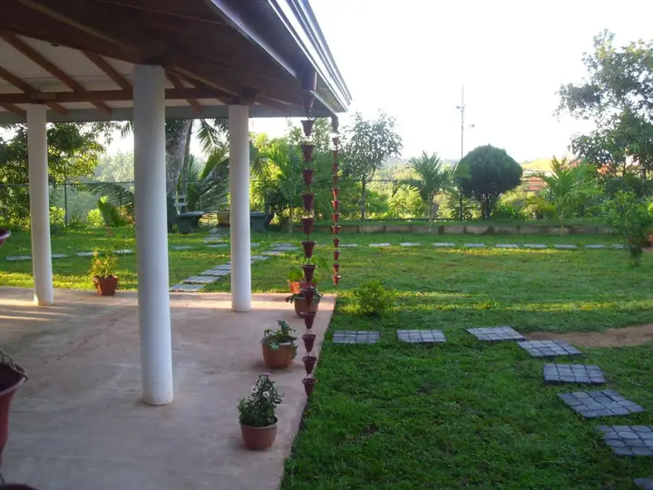 Таларамба: Mount View Villa Resort Mirissa